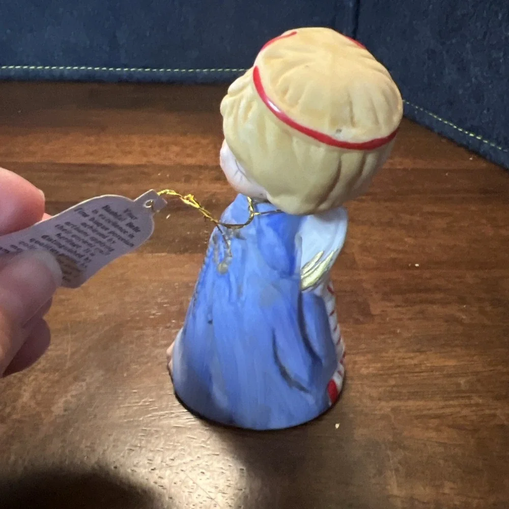 Angel‎ Bell,Bashful Belle, JASCO, Porcelain, Vintage, Christmas, W/Tag, 1978 box